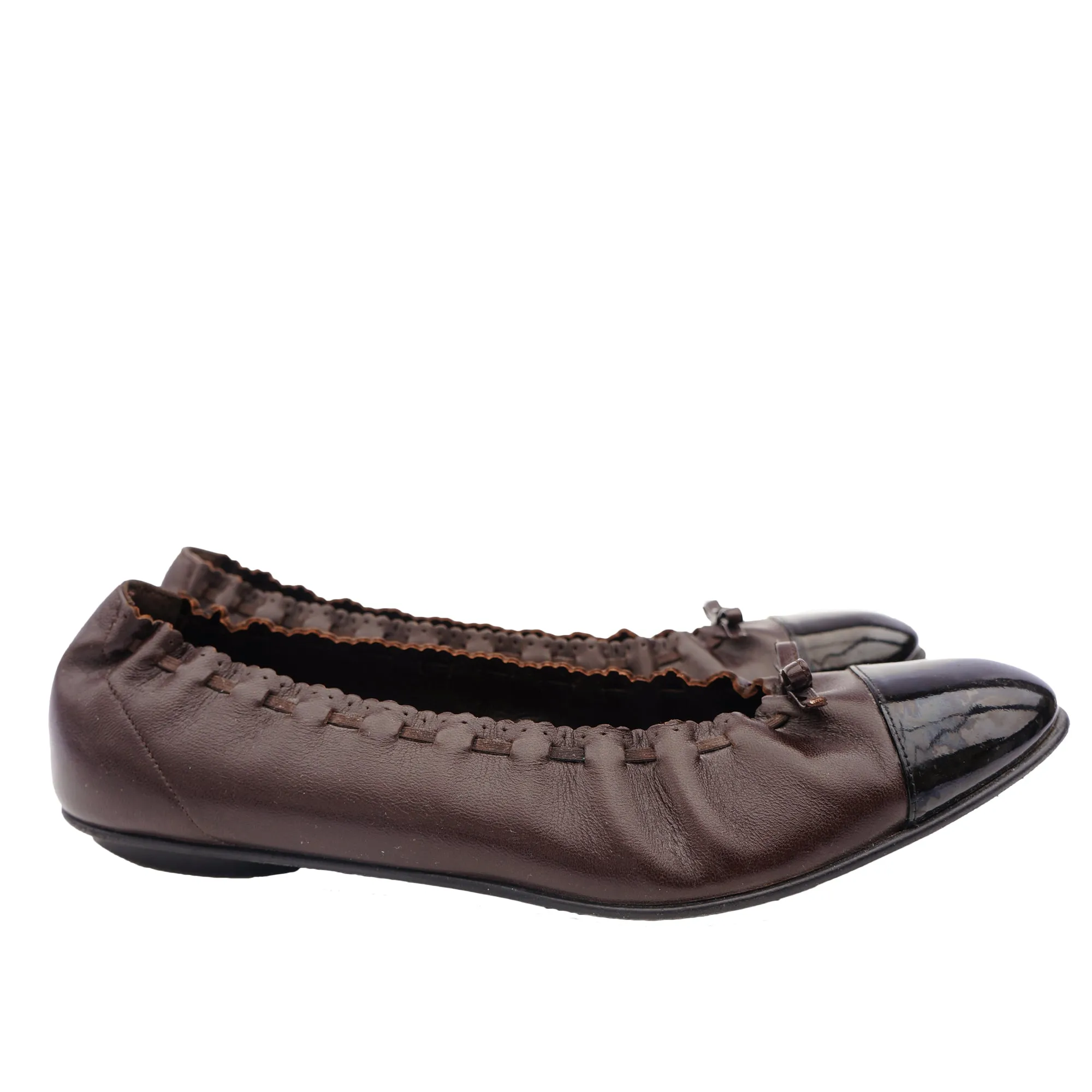 CHANEL LEATHER CAP TOE BALLET FLATS