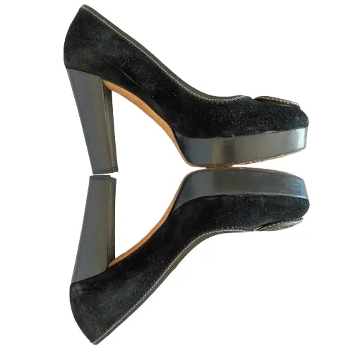 GUCCI Black Suede, Leather Heart Platform Pumps, Size 37.5