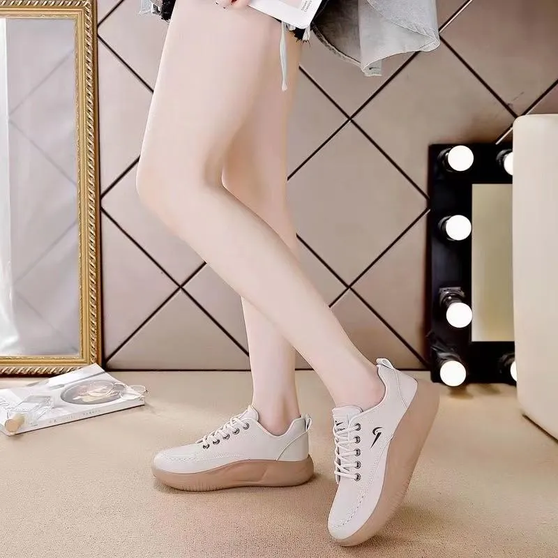 Lightweight Versatile Sports Shoes