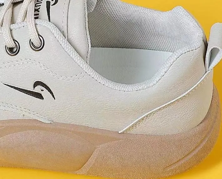 Lightweight Versatile Sports Shoes