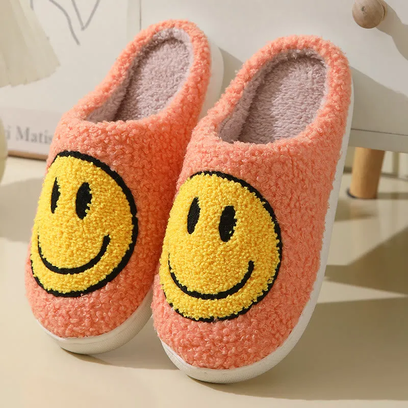 Plus Size Cartoon Smiley Face Slippers