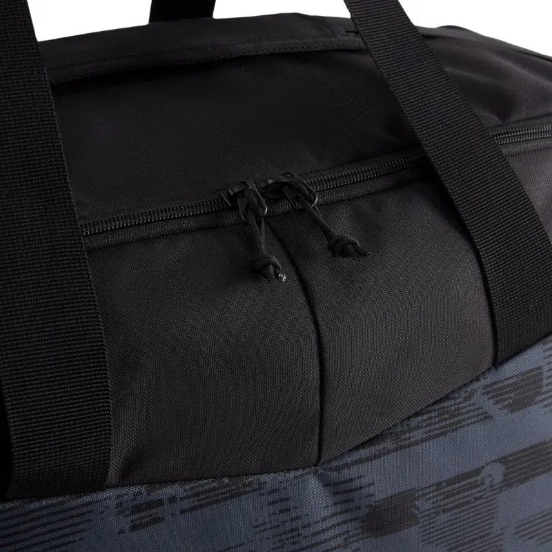 Puma individualRISE Versatile Medium Training Bag - Stylish Black Design with Reflective Accents