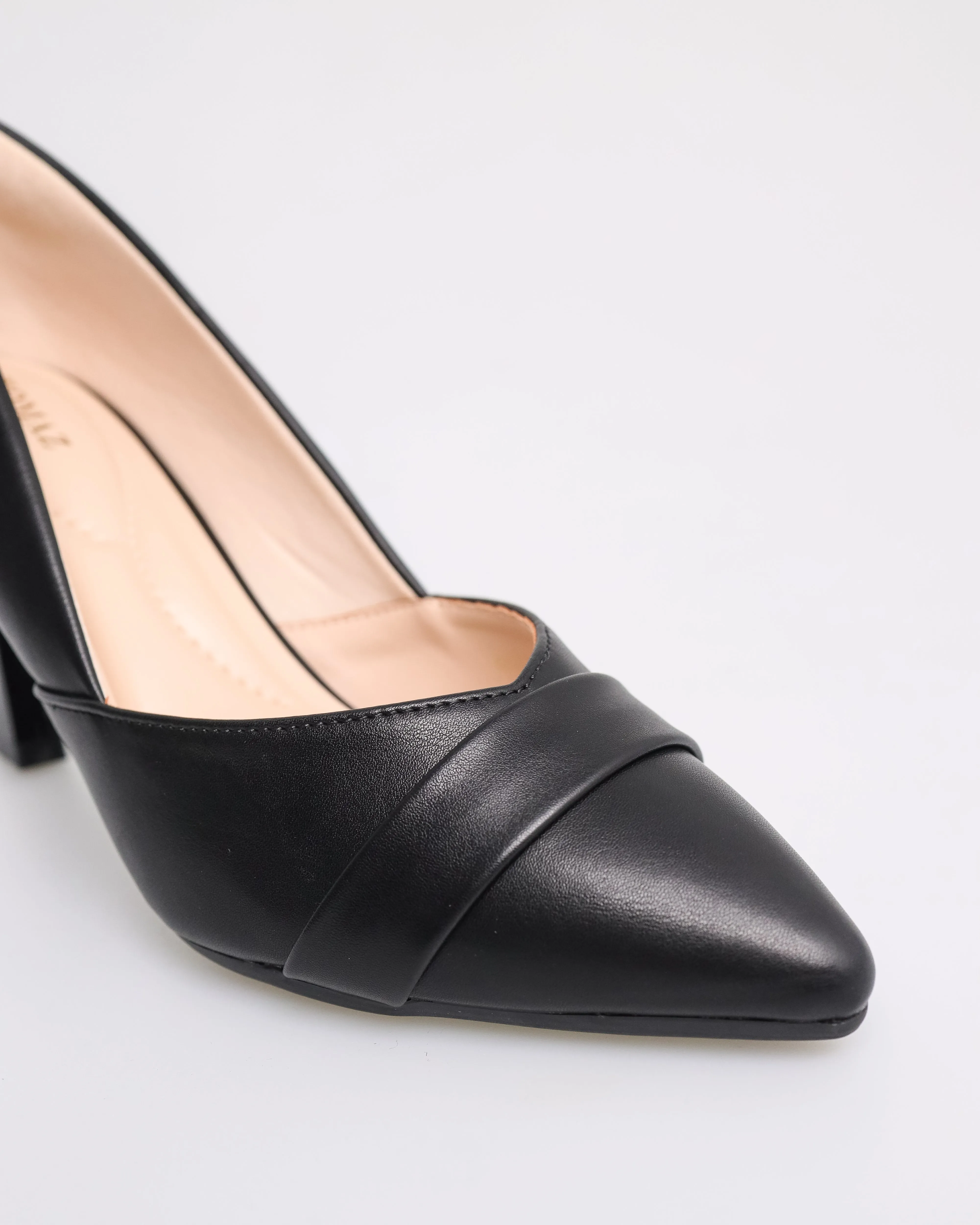 Tomaz NN206 Ladies Fold Pointy Heels